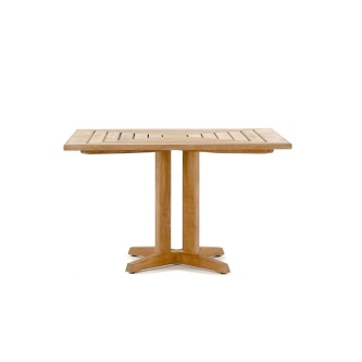 Pyramid 36&acirc;&euro; x 30&acirc;&euro; Table 