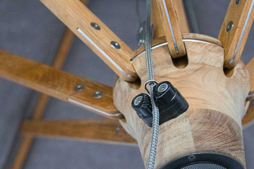 8ft Dia Round Teak Aluminum Umbrella - Picture B