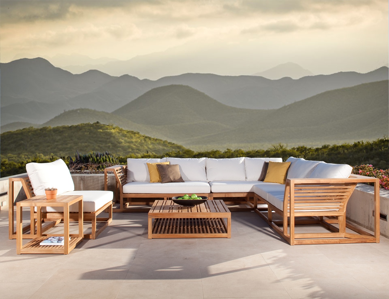Maya 7 pc Lounge Set